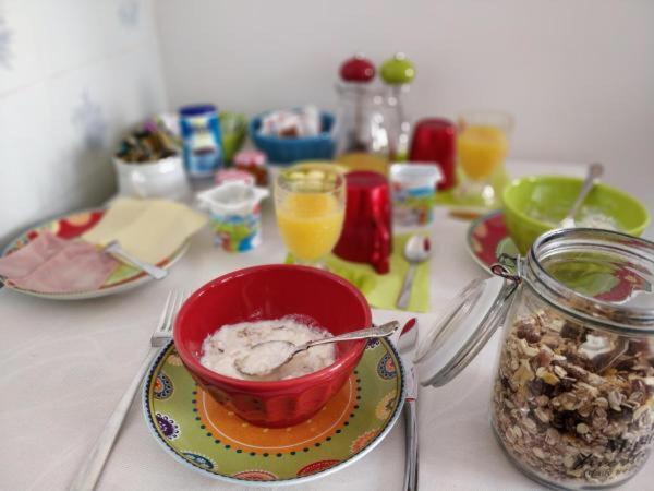 オビドス Casa Coloridos Bed & Breakfast エクステリア 写真