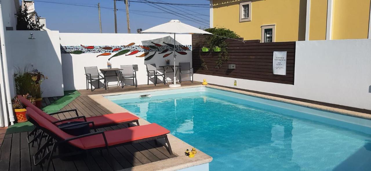 オビドス Casa Coloridos Bed & Breakfast エクステリア 写真